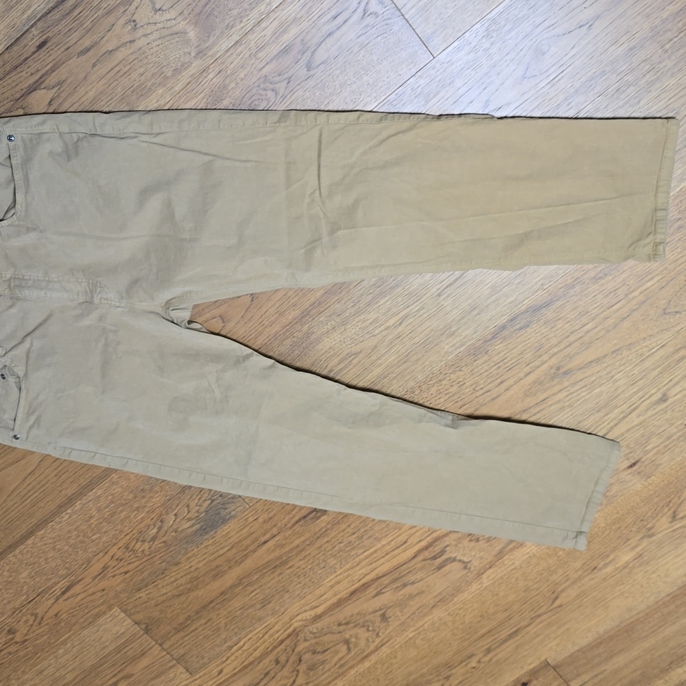 Used Orvis Men's Khaki Chinos